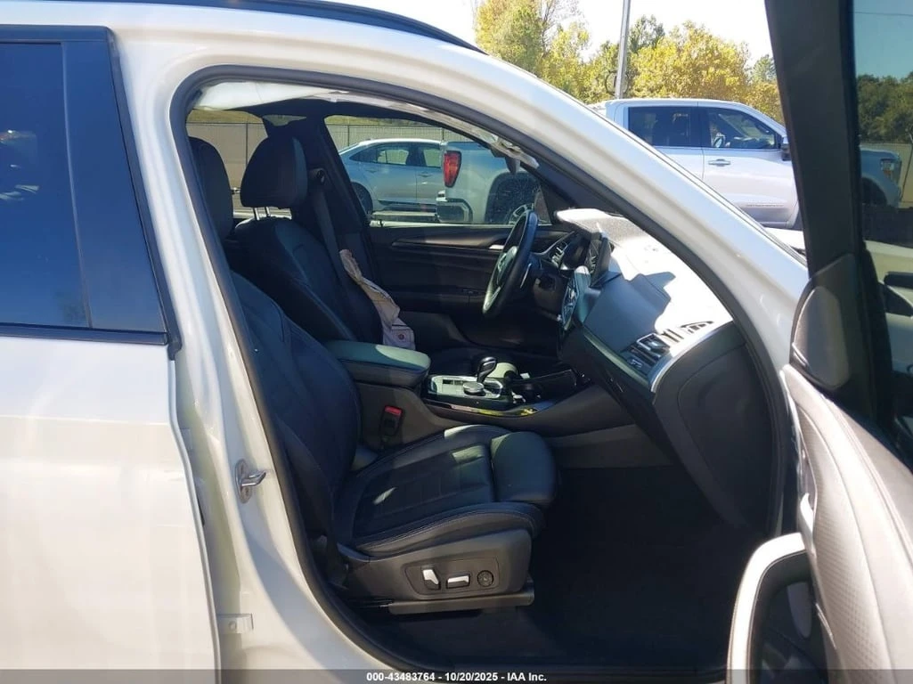 BMW X3 * M40I * CARFAX *    | Mobile.bg   5