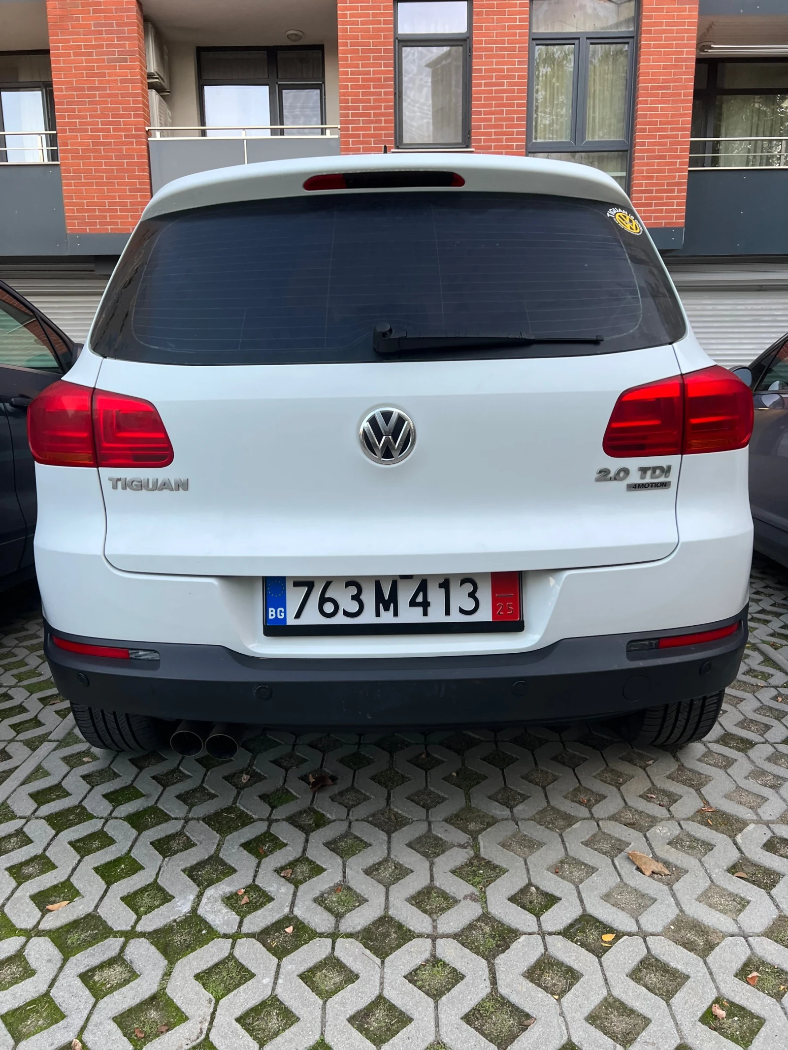VW Tiguan  2.0TDI AUTOMAT 4х4 - изображение 4