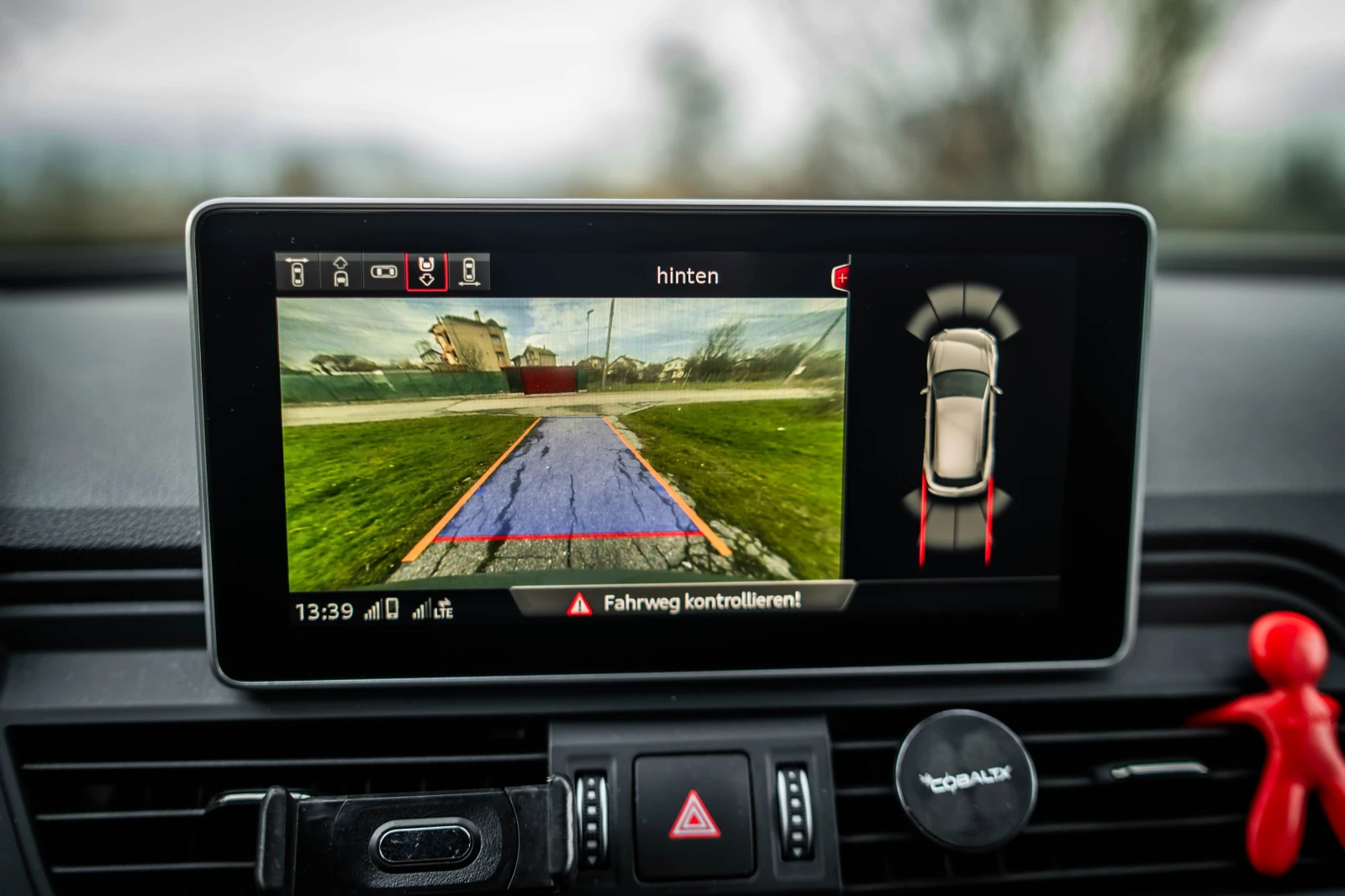 Audi SQ5  - изображение 9