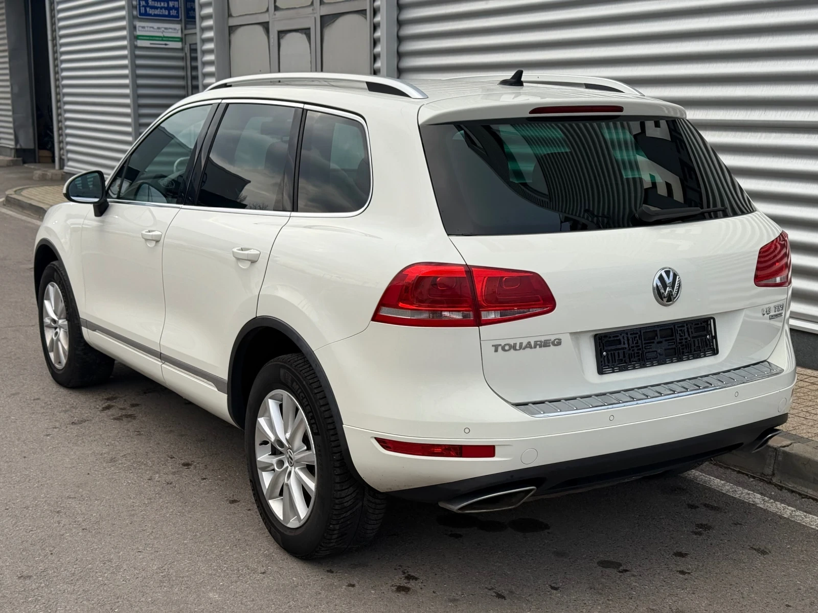 VW Touareg 4Motin+ Off-road+ 3.0TDIV6+ 245kc+ Euro5A+ Led - изображение 3