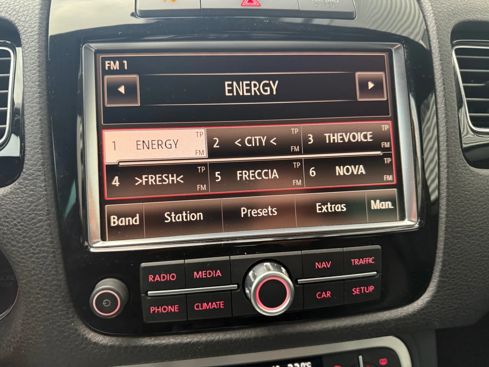 VW Touareg 4Motin+ Off-road+ 3.0TDIV6+ 245kc+ Euro5A+ Led | Mobile.bg � ����������� 13