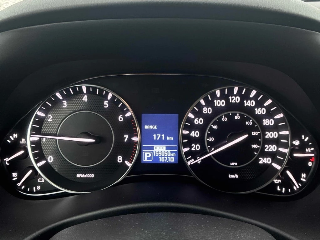 Nissan Armada * 4x4 * CARFAX * БЕЗ ПЪРВОНАЧАЛНА ВНОСКА - изображение 8