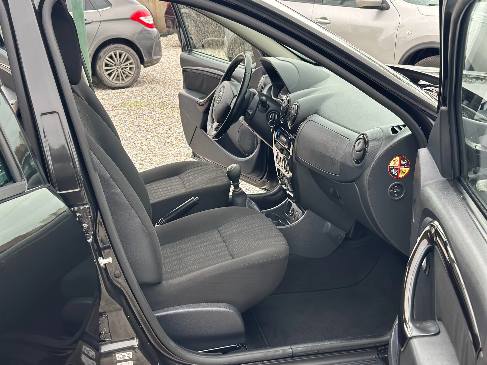 Dacia Duster 1.5 DCI - изображение 7