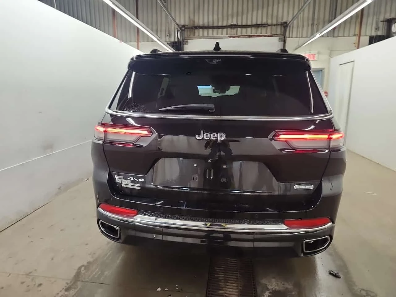 Jeep Grand cherokee * OVERLAND * * REMOTE START* * ПАНОРАМА*  - изображение 8