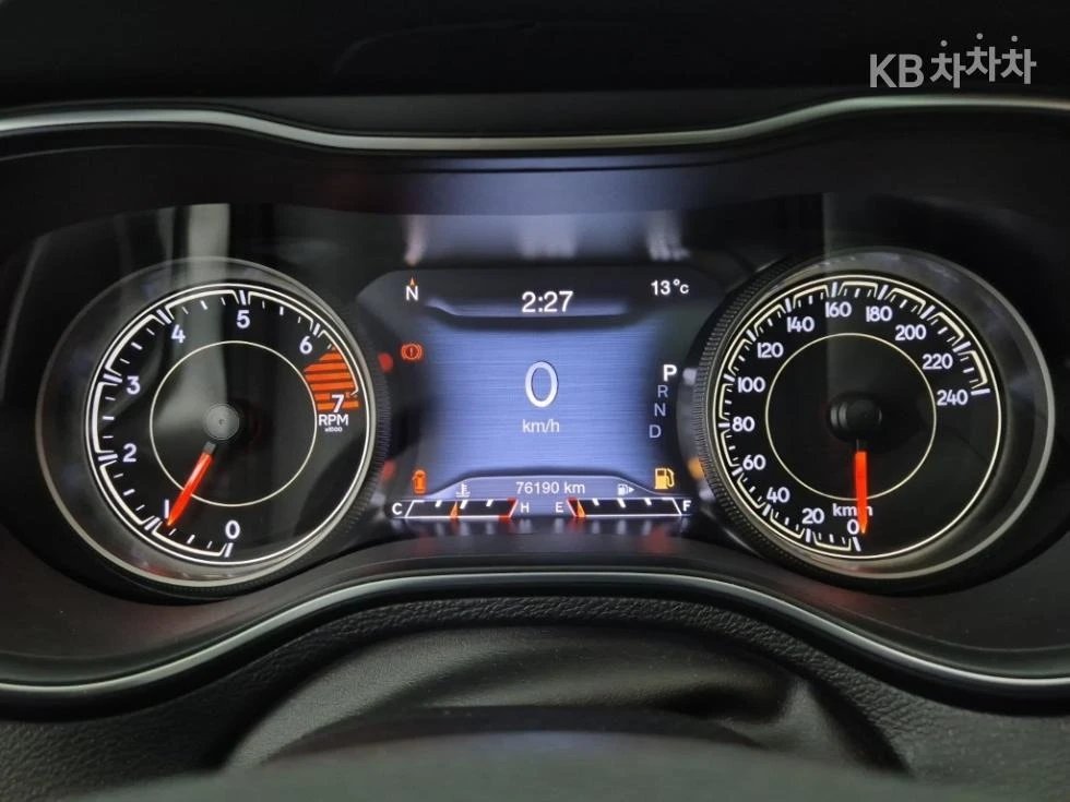 Jeep Cherokee 2.4 , снимка 7 - Автомобили и джипове - 54066712