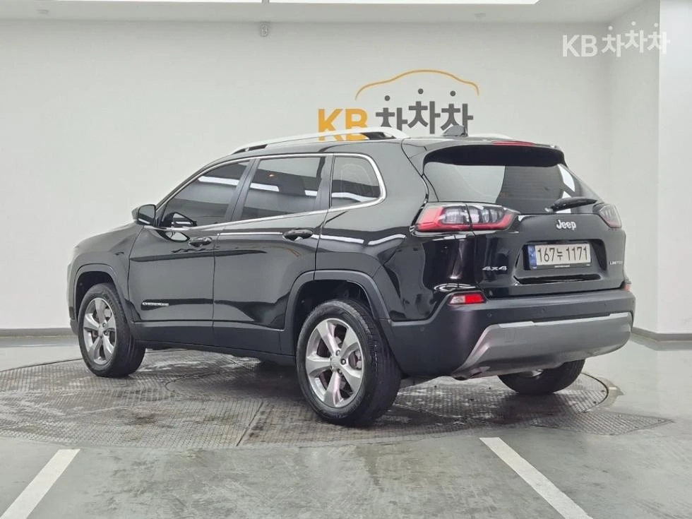 Jeep Cherokee 2.4 , снимка 3 - Автомобили и джипове - 54066712