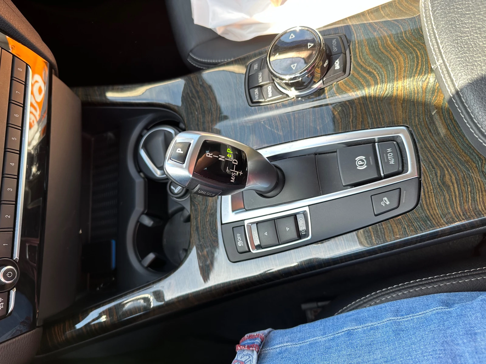 BMW X3 35i, снимка 8 - Автомобили и джипове - 54136578