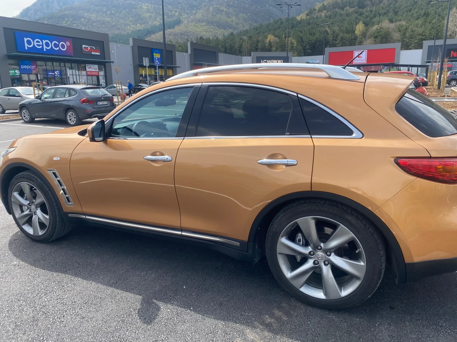 Infiniti Fx 30 dS nismo tuning , снимка 5 - Автомобили и джипове - 54478723