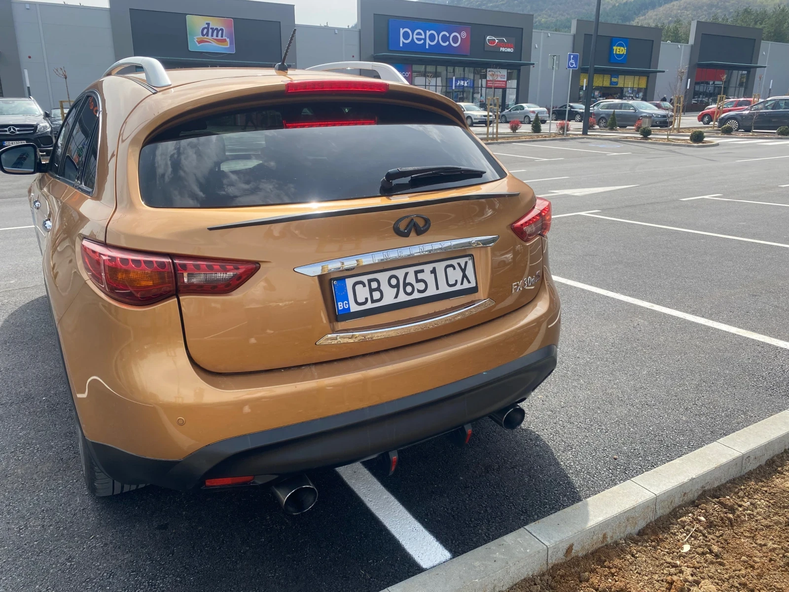 Infiniti Fx 30 dS nismo tuning , снимка 6 - Автомобили и джипове - 54478723