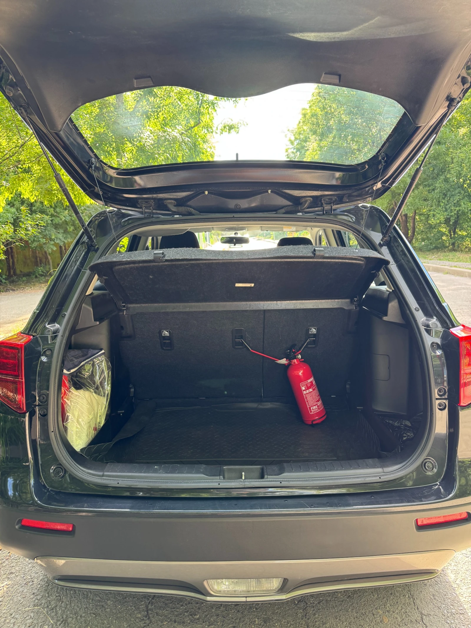 Suzuki Vitara, снимка 4 - Автомобили и джипове - 54924030