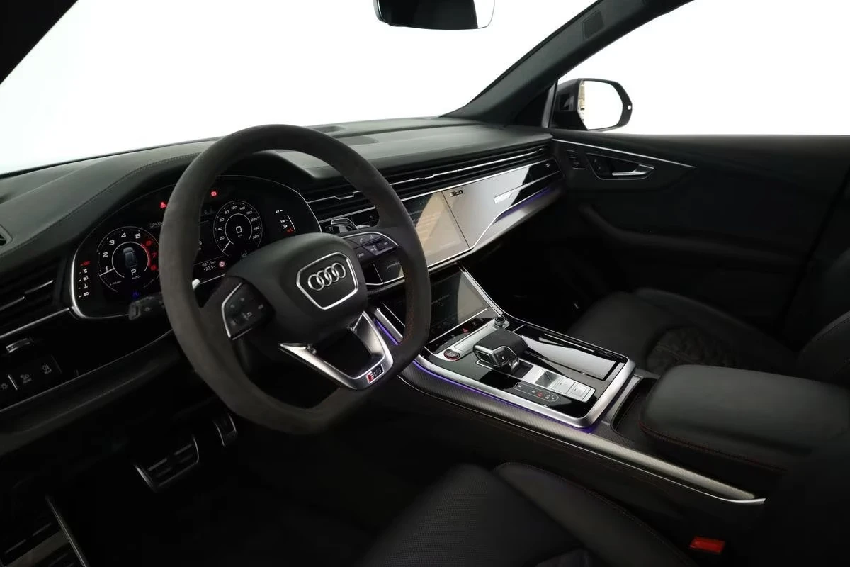 Audi RSQ8 PERFORMANCE / B&O / CERAMIC / LASER MATRIX / PANO, снимка 11 - Автомобили и джипове - 55049486