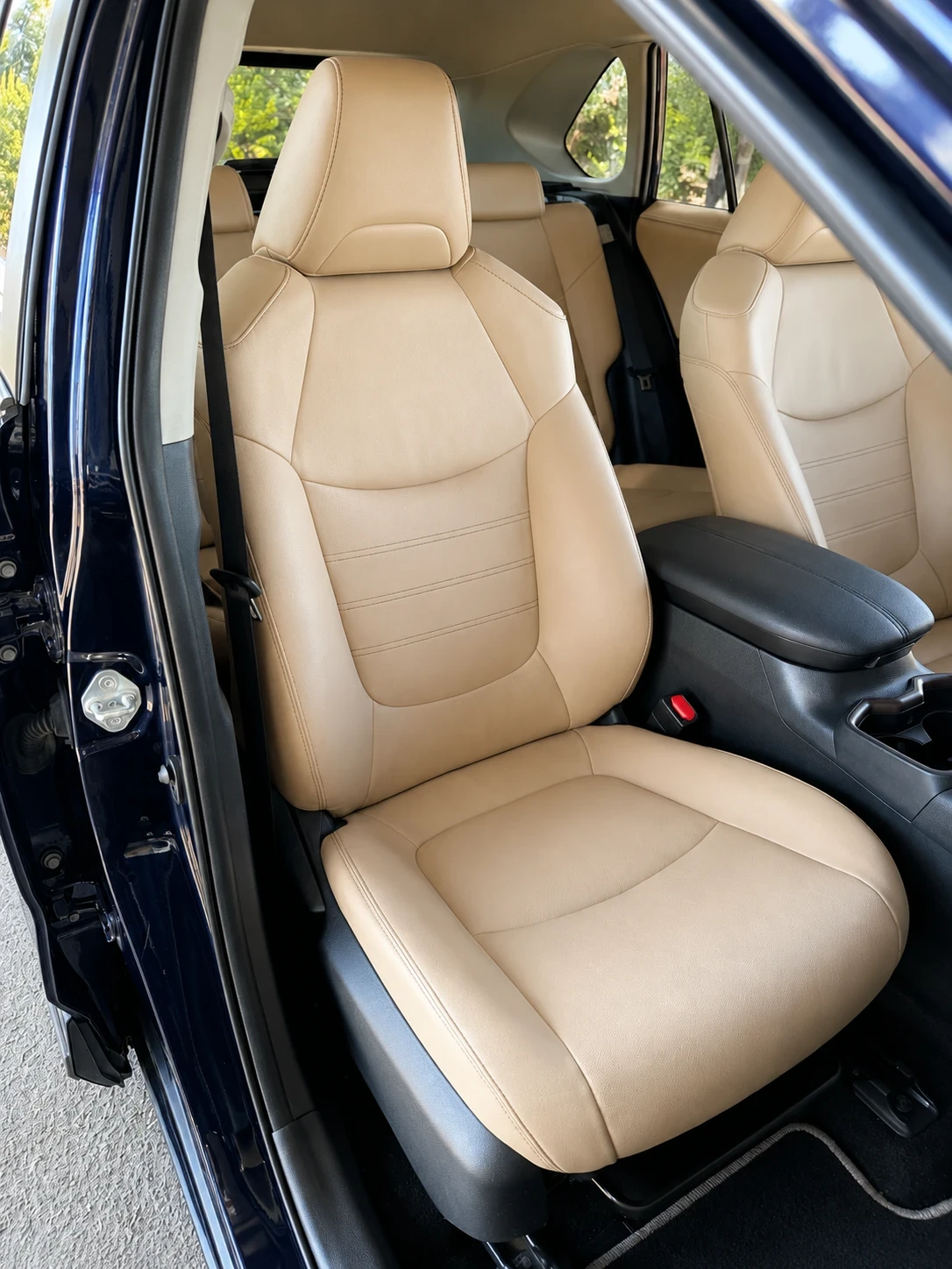 Toyota Rav4 2.5Hybrid/4x4/JBL/360/ГАРАНЦИЯ, снимка 12 - Автомобили и джипове - 55780386