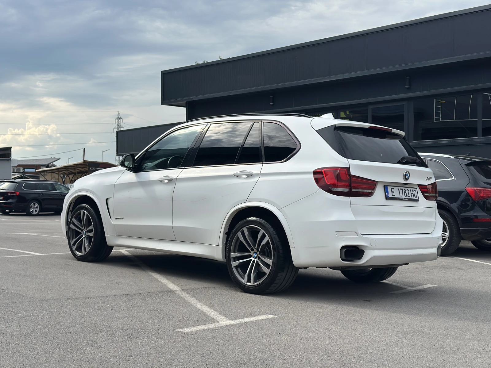 BMW X5 xDrive35i M Sport | 360 | Soft Close | H&K , снимка 4 - Автомобили и джипове - 56024021