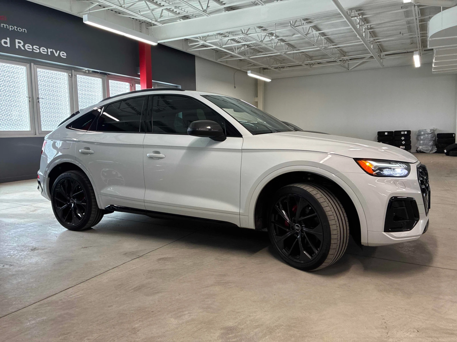 Audi SQ5 * Technik * CARFAX * ОПЦИЯ ЗА ФИНАНСИРАНЕ, снимка 3 - Автомобили и джипове - 56156292