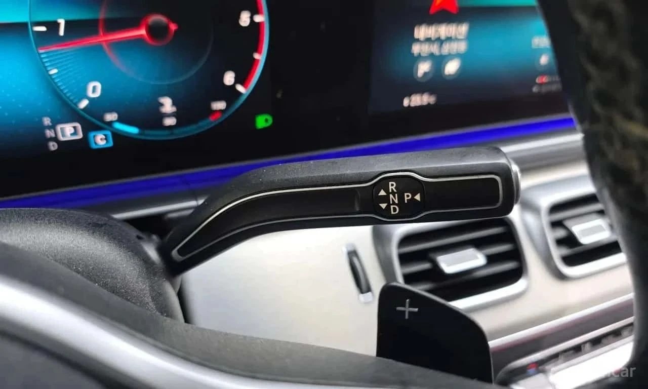 Mercedes-Benz GLE 300, снимка 8 - Автомобили и джипове - 56707702