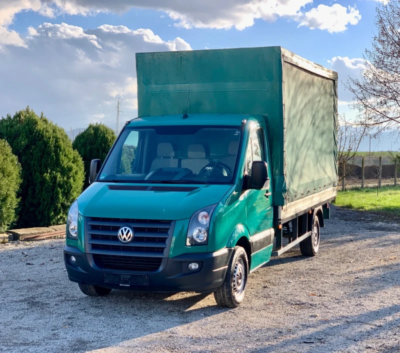 VW Crafter ЩОРА* КЛИМАТИК* НАВИГАЦИЯ* СЕРВИЗНИ ДОКУМЕНТИ, снимка 2 - Бусове и автобуси - 53486568