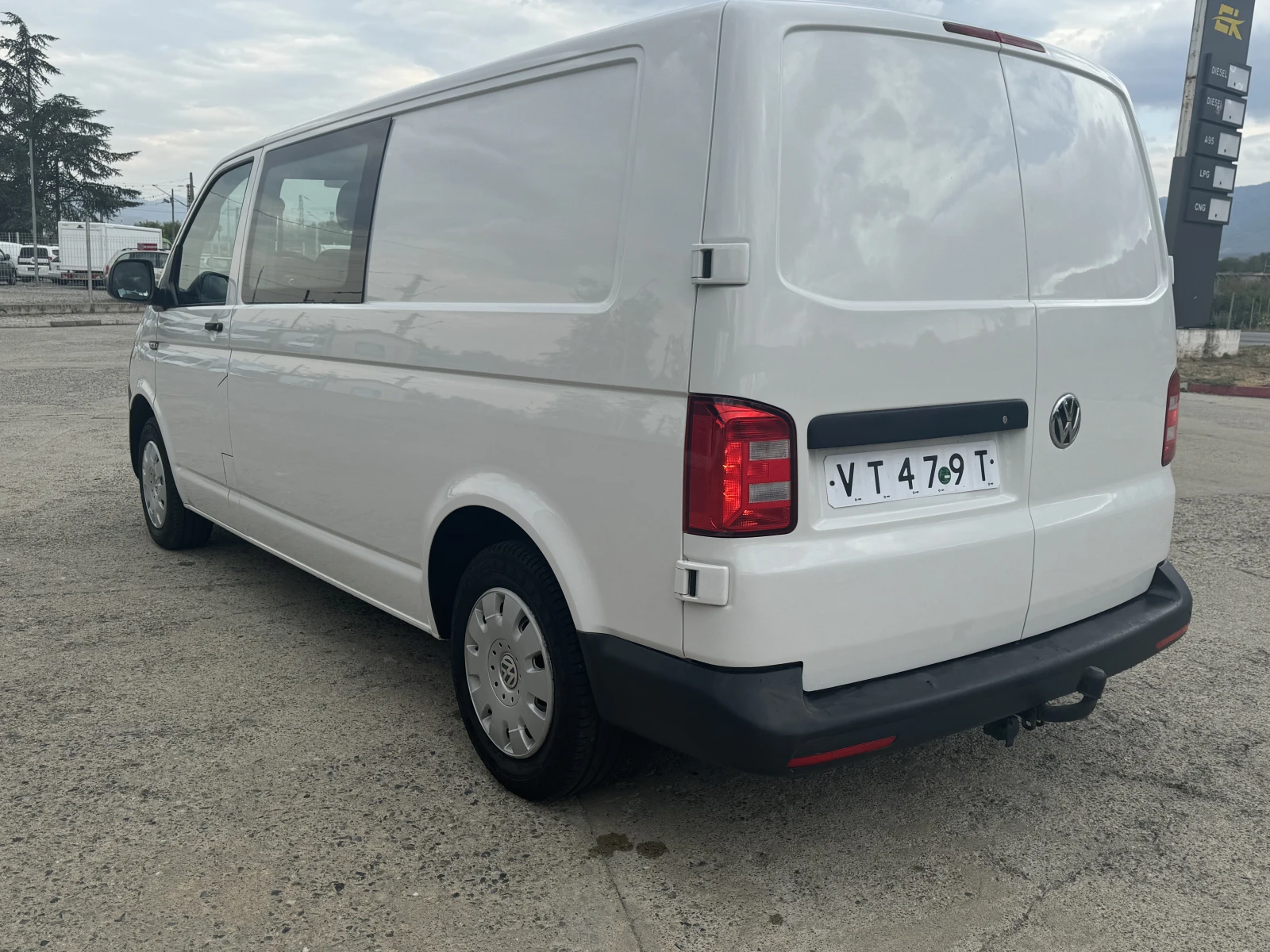 VW Transporter Товаропътнически - изображение 8