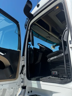 Mercedes-Benz Actros 1848 | Mobile.bg    11