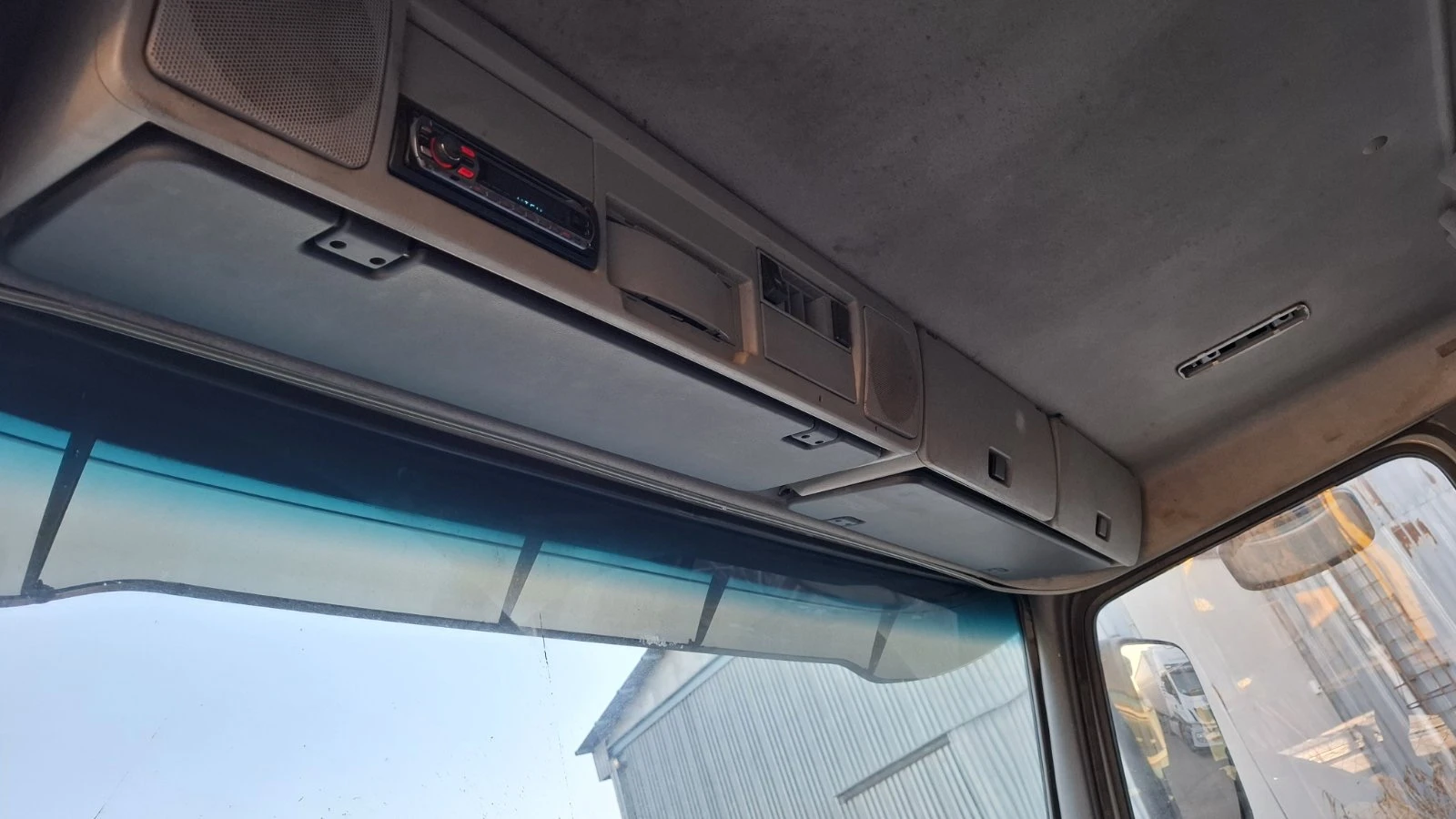 Volvo Fm12  - изображение 8