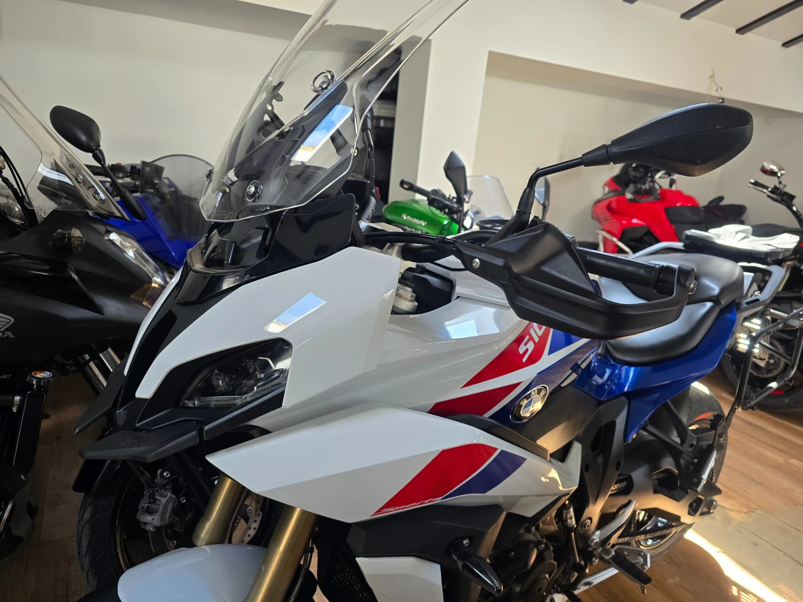 BMW S 1000XR M Akrapovic  - изображение 4