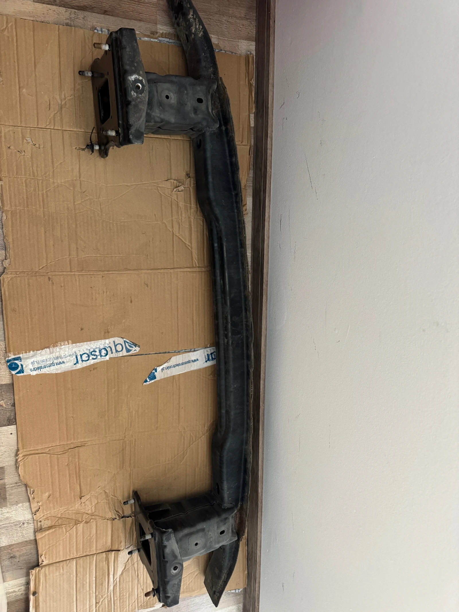 Задна греда за MB GLE350 W116, снимка 2 - Части - 55495123