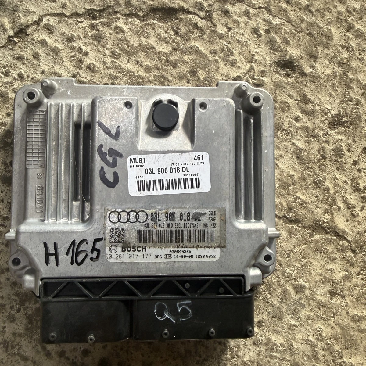 Компютър мотор двигател ECUA4 A5 A6Q5 20 TDI Facelift CGL 03L906018DL ном 165