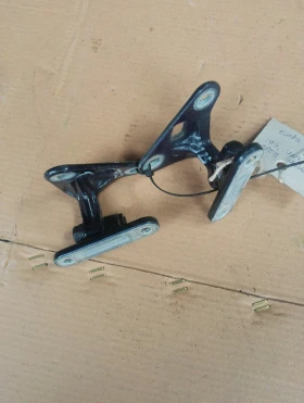 Панти предна лява врата (горна и долна) Мерцедес Е280 W211 комплект