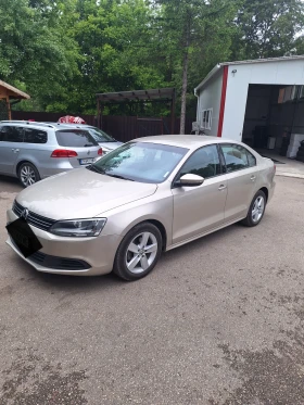 VW Jetta 2.0 | Mobile.bg    2