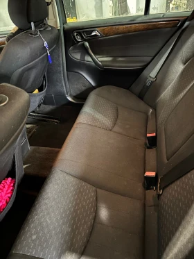 Mercedes-Benz C 220 220cdi - 4000 € / 7823.32 лв. - 79837368 7