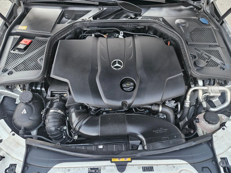 Mercedes-Benz C 220 AMG, снимка 17 - Автомобили и джипове - 44912940