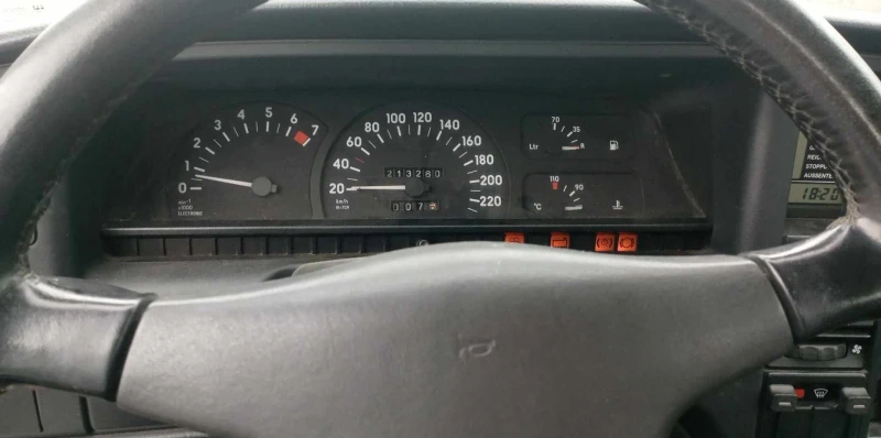 Opel Omega, снимка 5 - Автомобили и джипове - 47078126