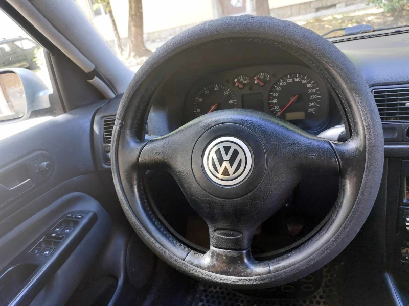 VW Golf 4, снимка 4 - Автомобили и джипове - 47408247