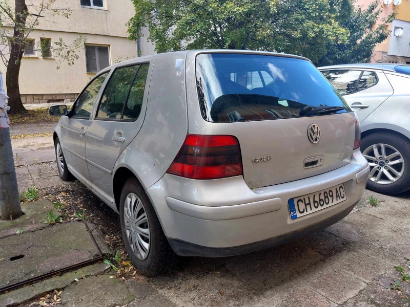 VW Golf 4, снимка 6 - Автомобили и джипове - 47408247