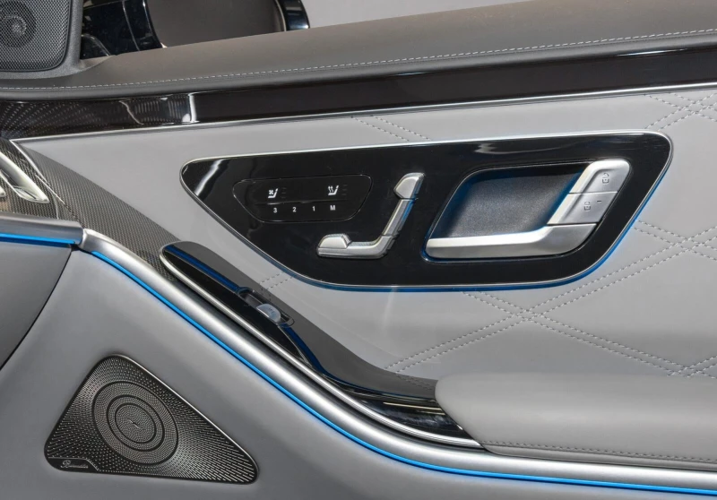 Mercedes-Benz S 63 AMG E PERFORMANCE* LANG* BURM* PANO* 360 CAM* 3xTV* CA, снимка 14 - Автомобили и джипове - 50970615