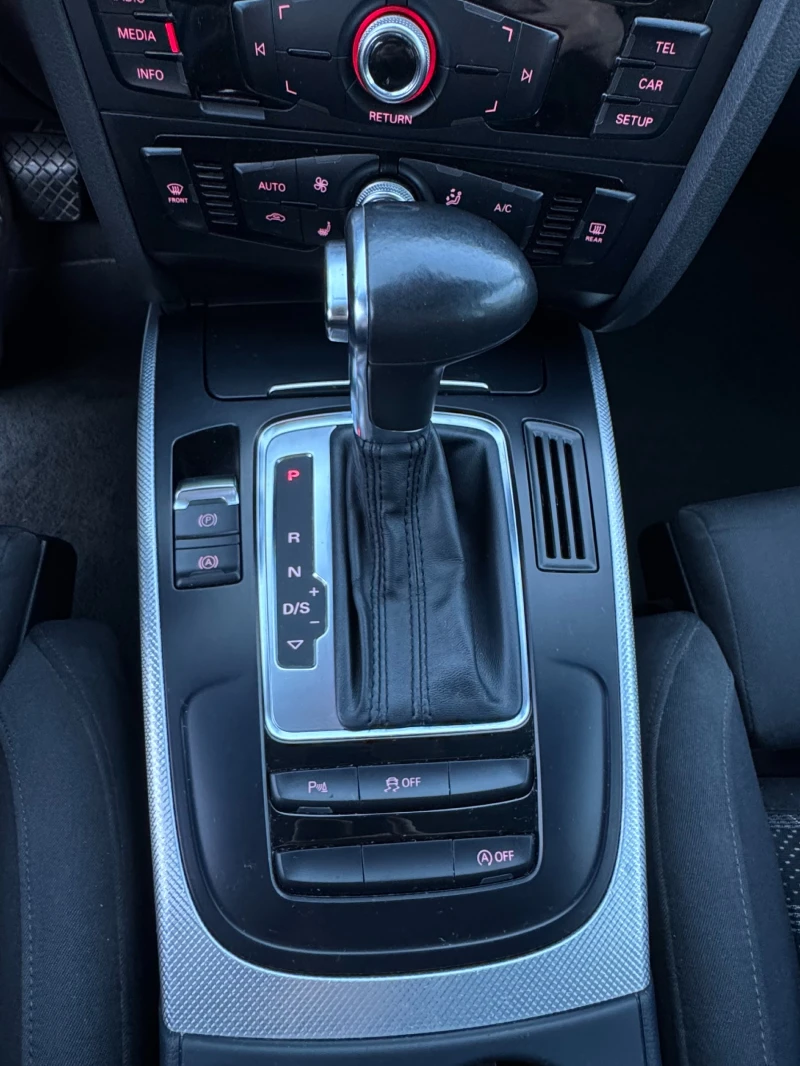 Audi A4 B8.5 S-LINE, снимка 15 - Автомобили и джипове - 52323753