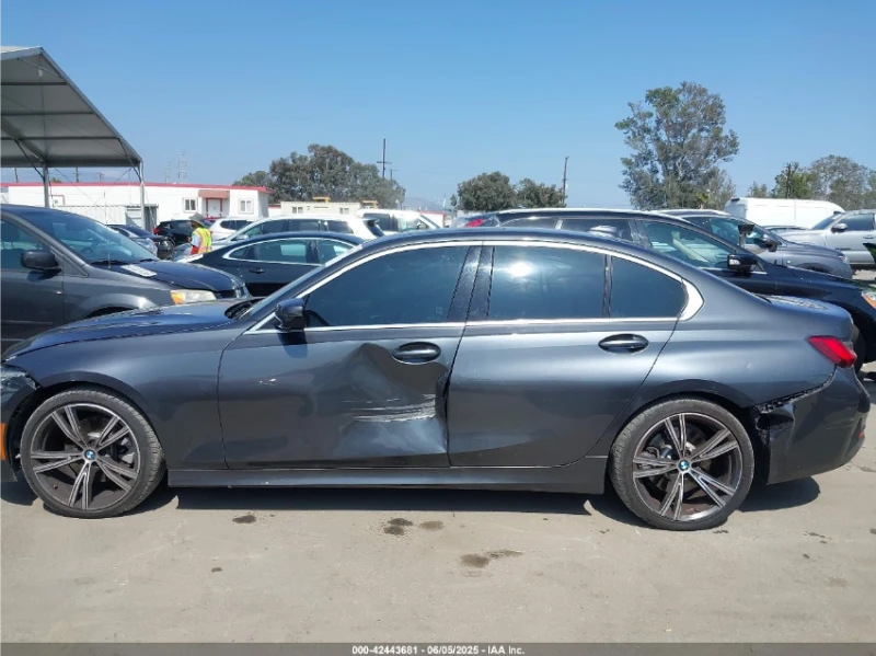 BMW 330 SPORT LINE* DIGITAL* AMBIENT* ПОДГРЕВ, снимка 13 - Автомобили и джипове - 52898698