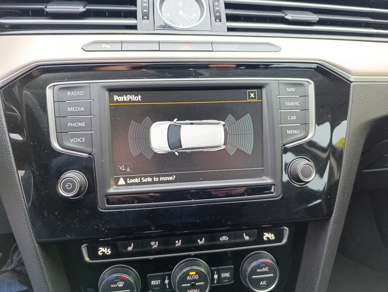 VW Passat 2.0TDI 150кс. HIGHLINE, снимка 15 - Автомобили и джипове - 53258600