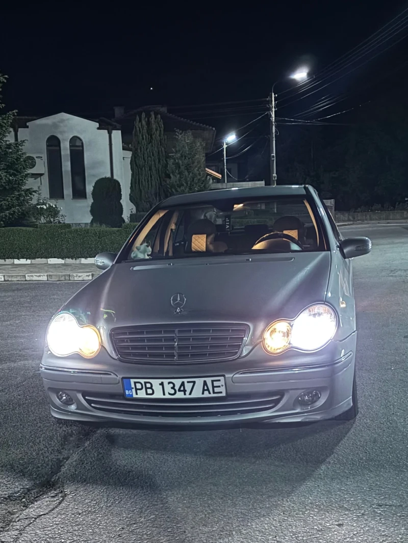 Mercedes-Benz C 220 220cdi, снимка 2 - Автомобили и джипове - 53344132