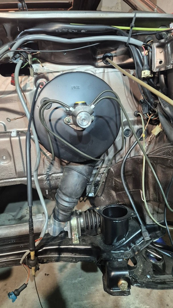 VW Golf Syncro 1.8, снимка 12 - Автомобили и джипове - 52346795