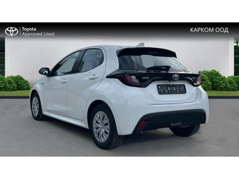 Toyota Yaris 1.5 HEV, снимка 13 - Автомобили и джипове - 52662498