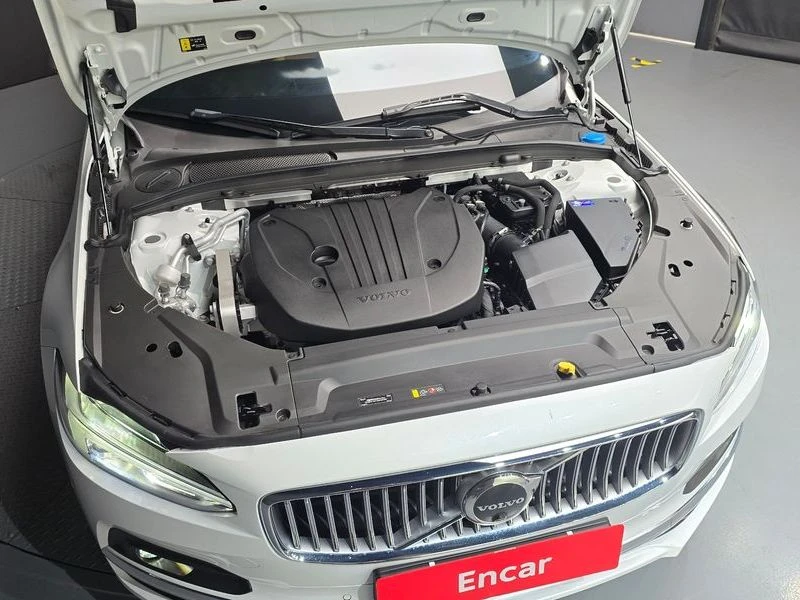 Volvo S90 2.0 Automatic, снимка 6 - Автомобили и джипове - 55975571