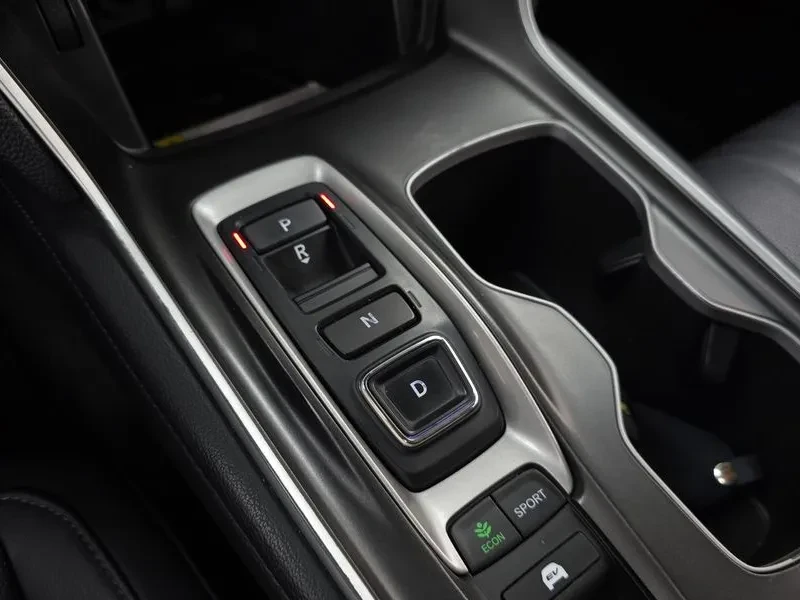 Honda Accord 10Th Generation 2.0 Hybrid Ex-L, снимка 9 - Автомобили и джипове - 56078775