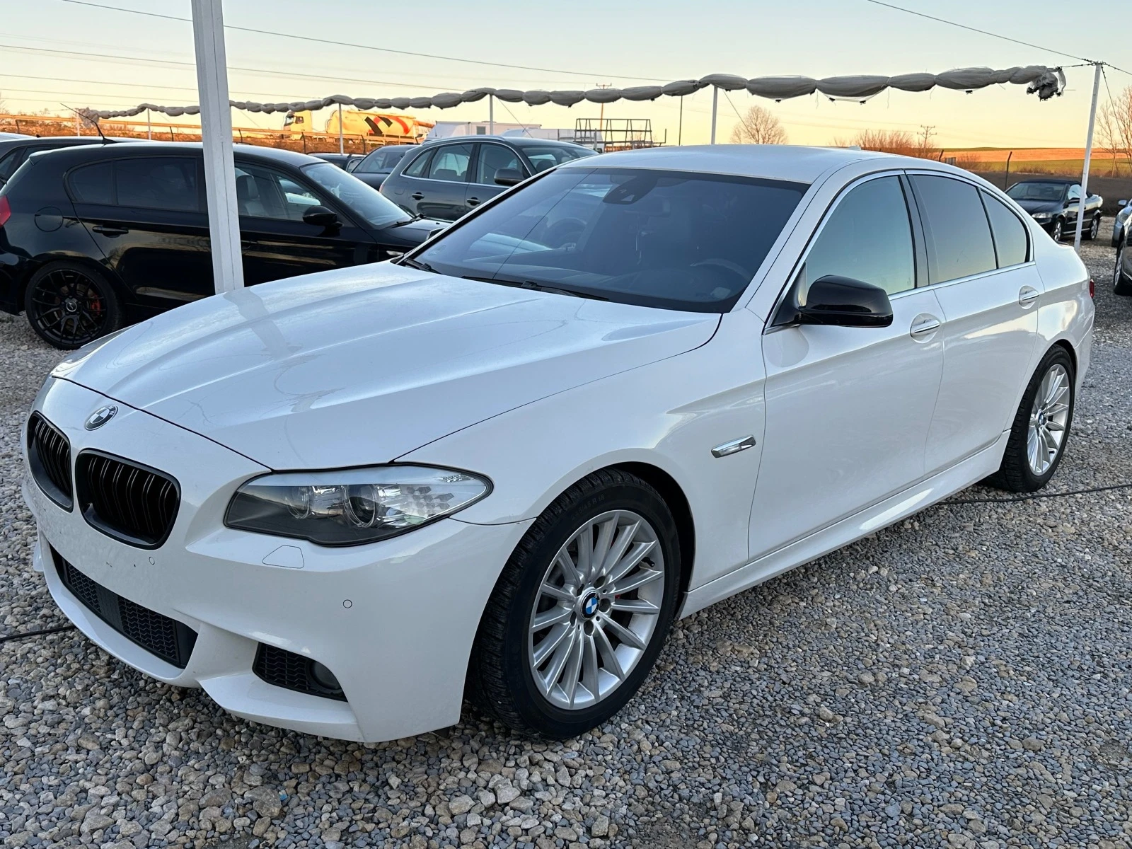 BMW 530 3.0D M HEAD UP FULL  - изображение 4