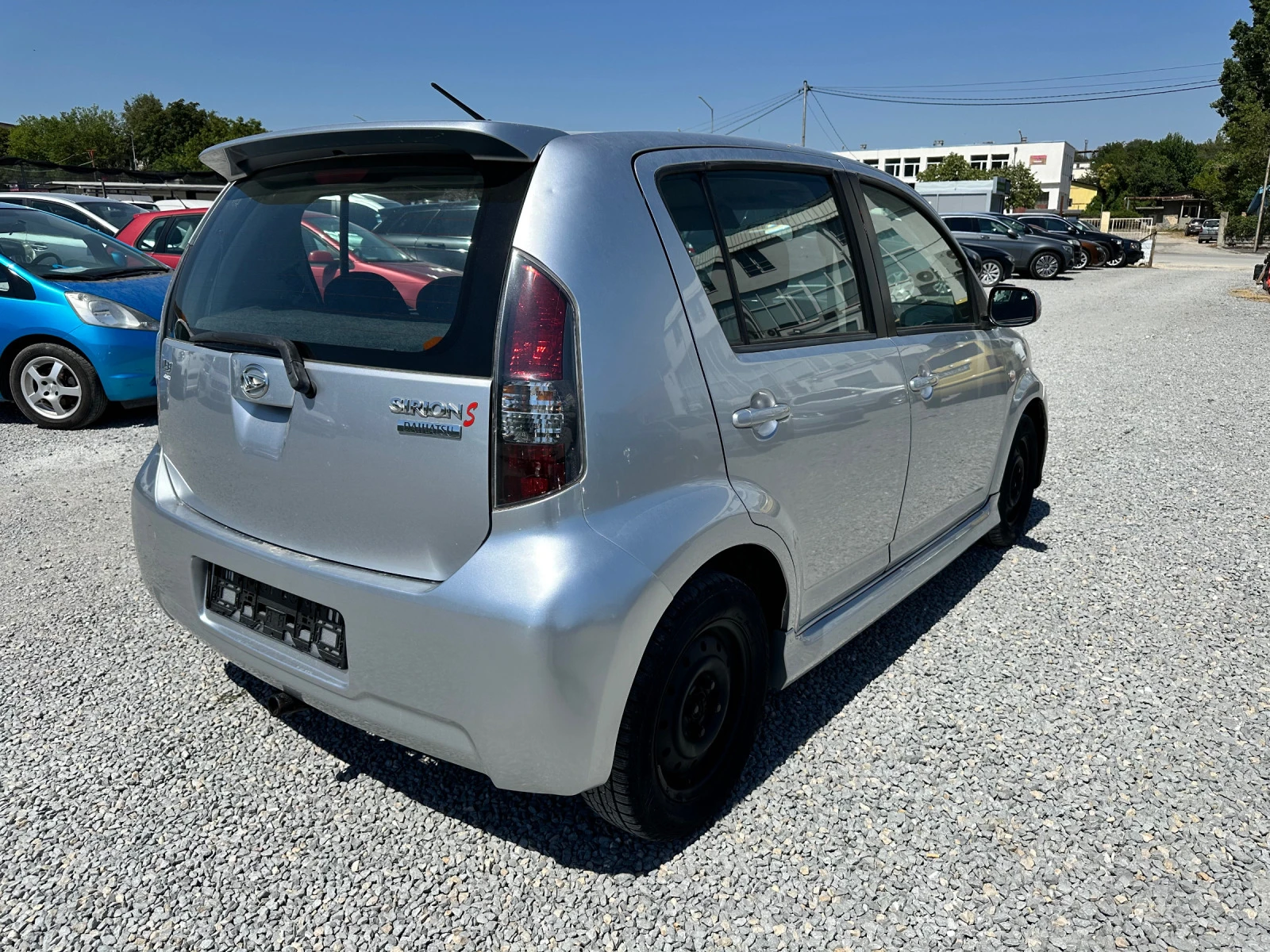 Daihatsu Sirion 1.3 4WD - изображение 8