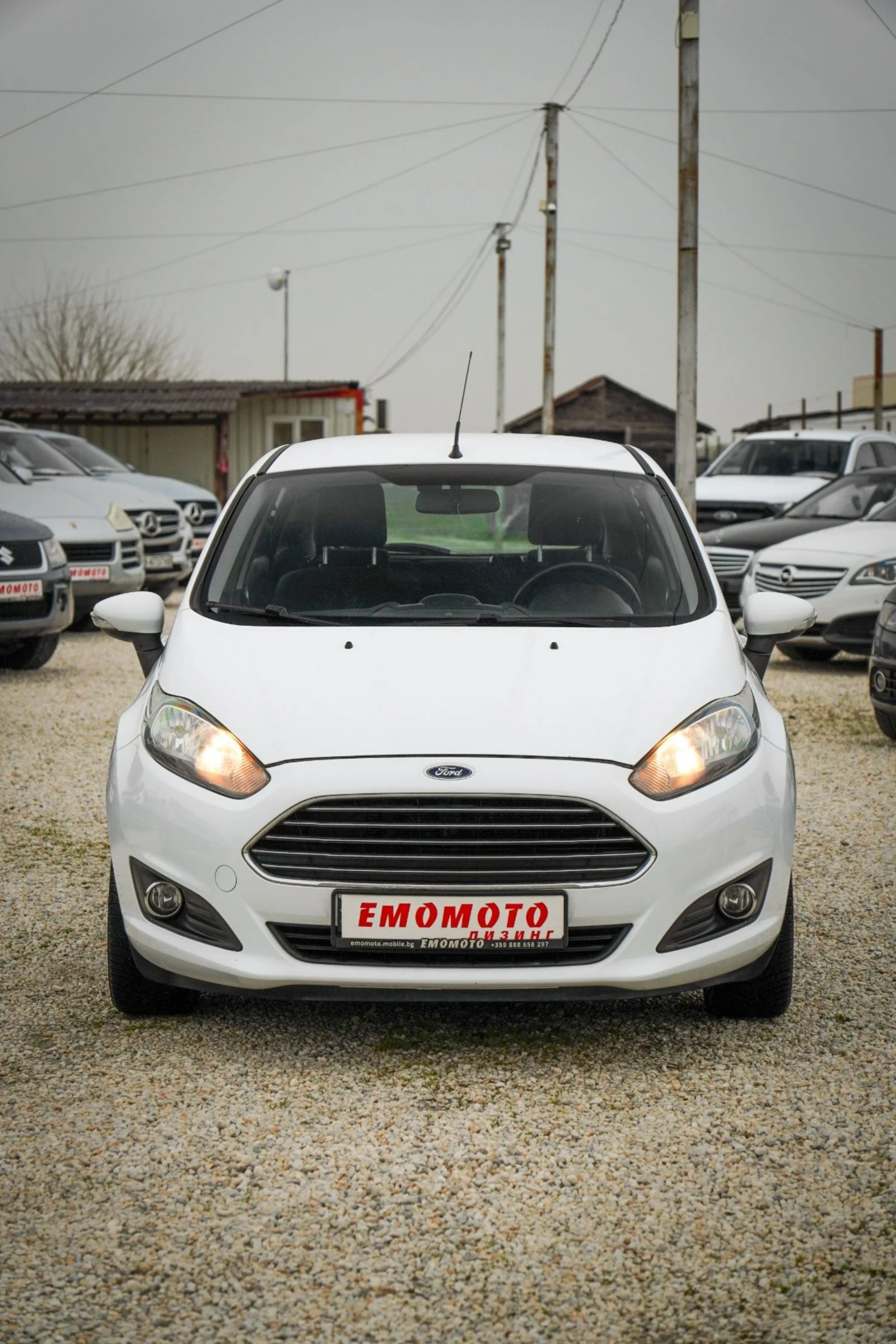 Ford Fiesta 1.5 TDCI ЛИЗИНГ, снимка 2 - Автомобили и джипове - 49684804