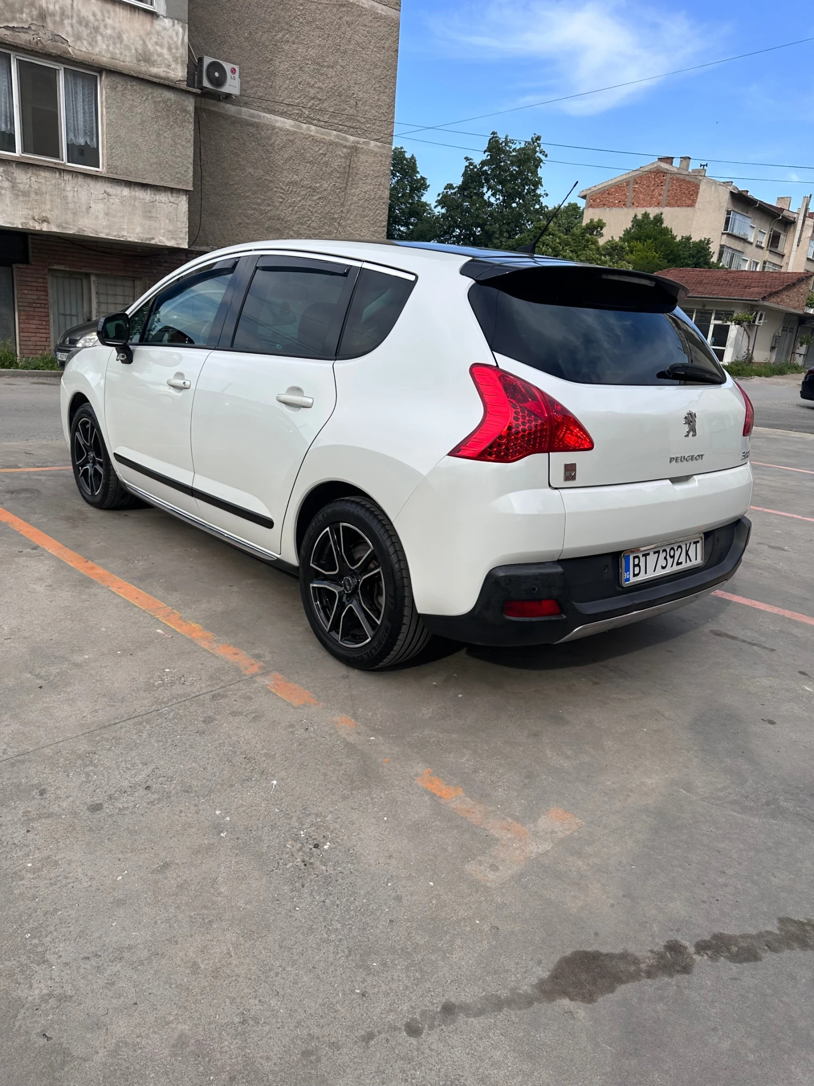 Peugeot 3008 hybrid 4 2.0hdi  - изображение 3