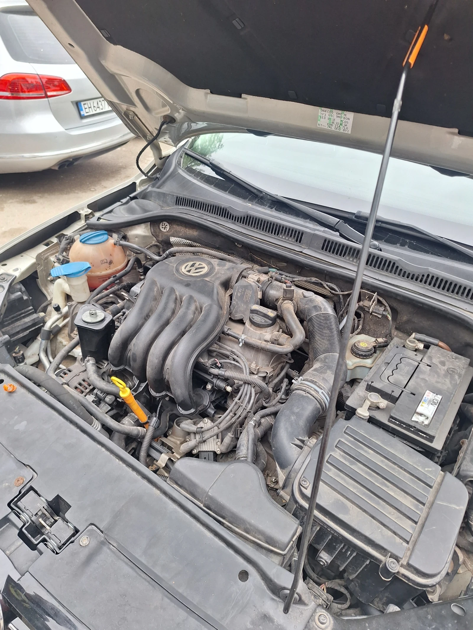 VW Jetta 2.0 - изображение 6
