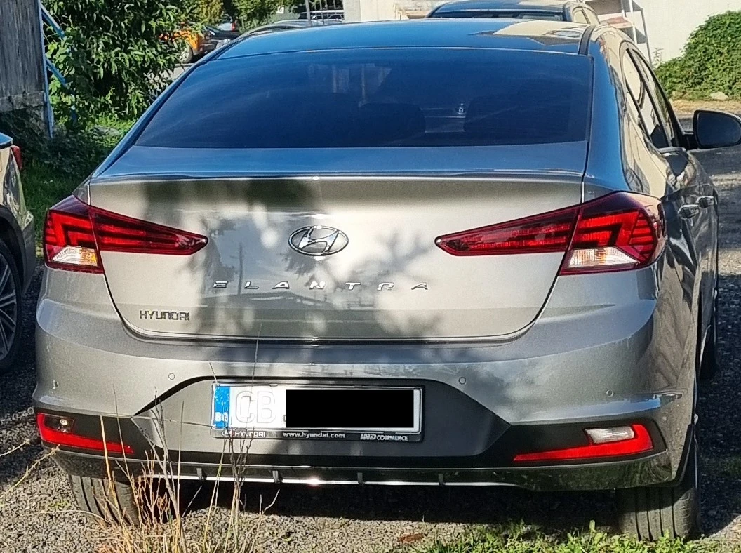 Hyundai Elantra  - изображение 7