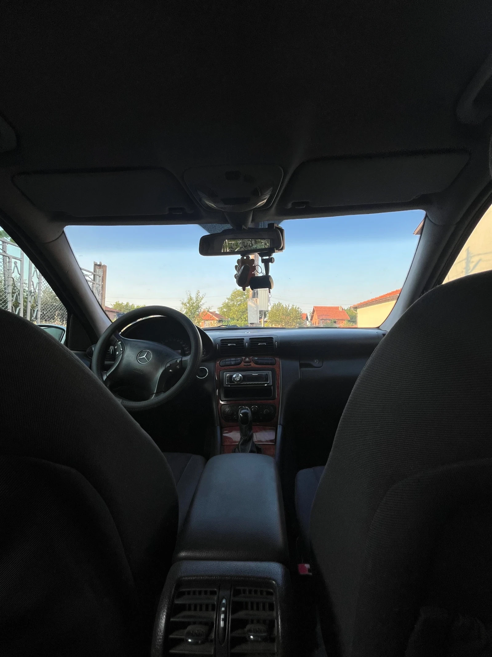 Mercedes-Benz C 220  - изображение 4