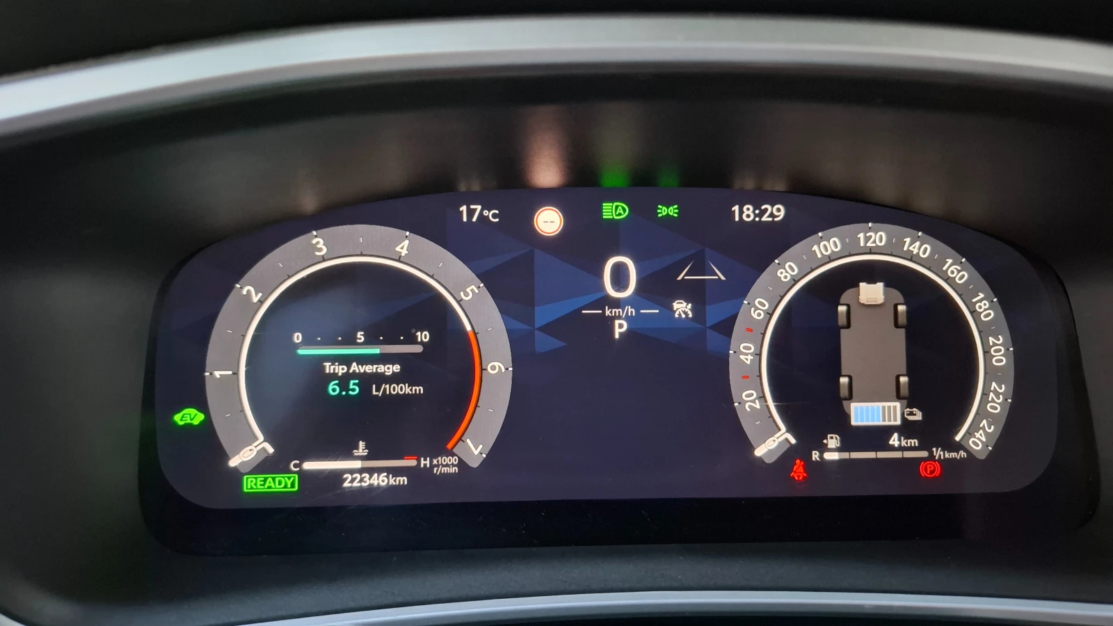 Toyota Corolla 1.8 HYBRID | Mobile.bg   10